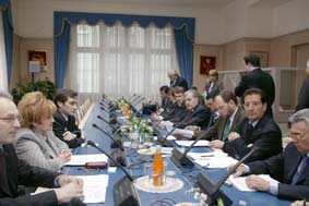 29.04.04 ������� 1� �������� ������� ������ � ���������� �������� ������ � ������ ��������� ���������� ������ �� �������� ���������