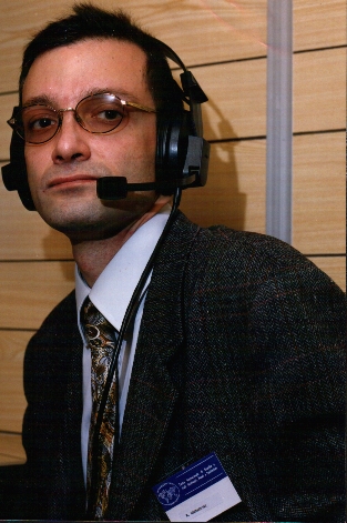 ���������� ������� Simultaneous translation